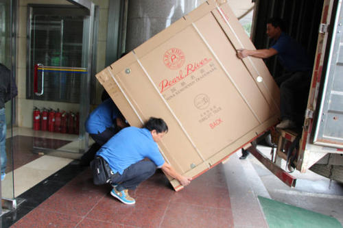 乐安钢琴贵重工艺品无忧运